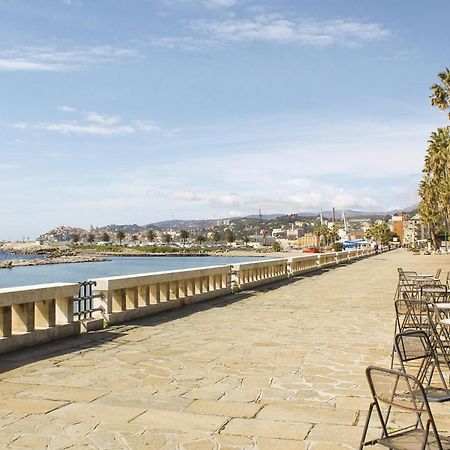 Апартаменти La Casa Sul Fiume Дольчедо Екстер'єр фото